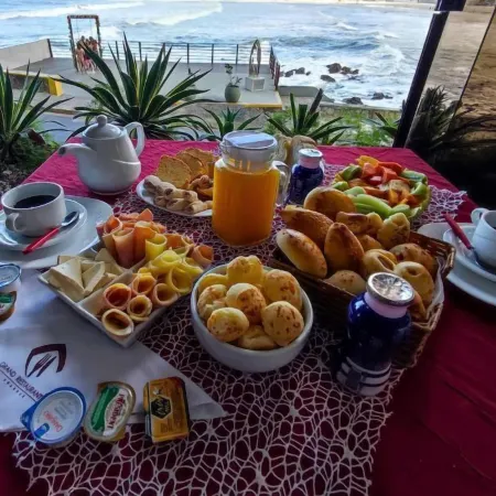 Grand Hotel Guarujá - A Sua Melhor Experiência Beira Mar na Praia!