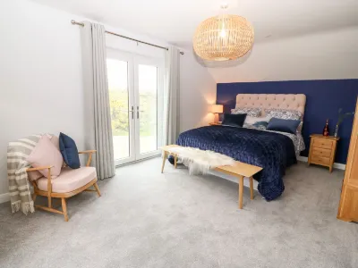 11 Parc Delfryn Hotels in 