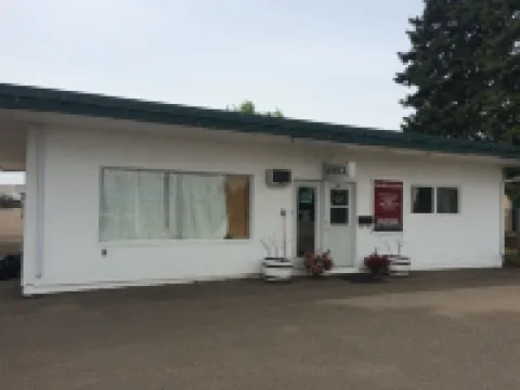 Pals Motel and RV Park