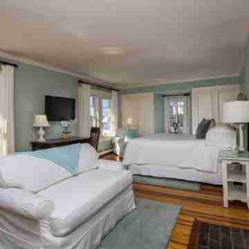 York Harbor Inn Rooms