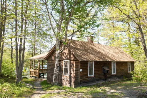 Kennebec Riverside Cabins Hotels in The Forks