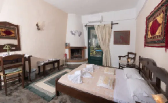 Arolithos Traditional Village Hotel - 4 звезды