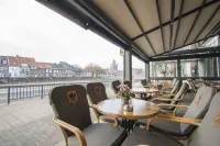 Hotel en Grand Café de Pauw Hotels in Roermond