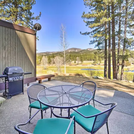 Quiet Home w/ Graeagle Meadows Golf Course View!