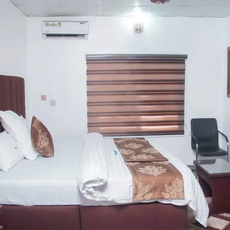 Kay Luxury Suites