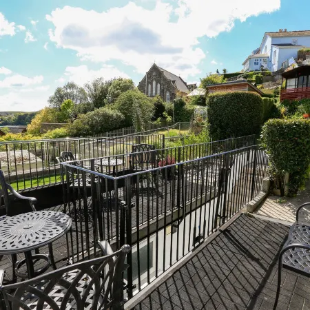 Aune Cottage