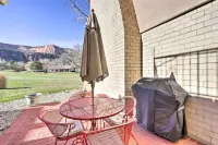 Grand Junction Golf Course Condo w/ Balconies - Apartments
