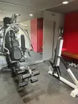 Ramada by Wyndham Ottawa on the Rideau - Gym
