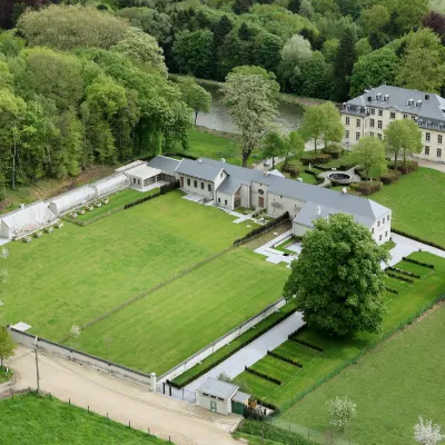 B&B Baron’s House Neerijse-Leuven Hotels near STUK