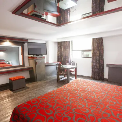 Hotel la Rosa - Adults Only Отели рядом с достопримечательностью «Стадион «Вильфридо Массье»»