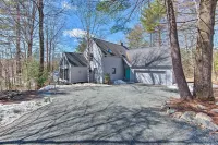 Wooded Waterfront Grantham Home < 10 Mi to Ski! - Wifi