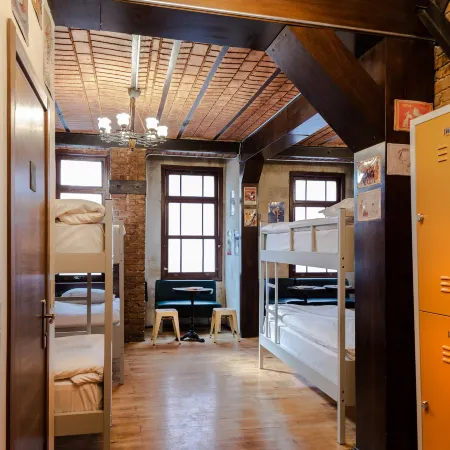 Sanat Hostel Taksim