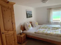 Ferienhaus Ramersdorf Hôtels à : Neukirchen