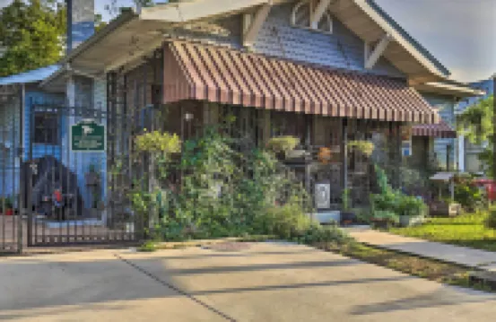 聖安東尼奧租賃帶庭院：步行至河濱步行道