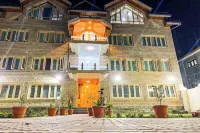 Arbiya Villa Hoteles en Karapura