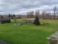 The Meadowlark Inn Hotels in Otsego County