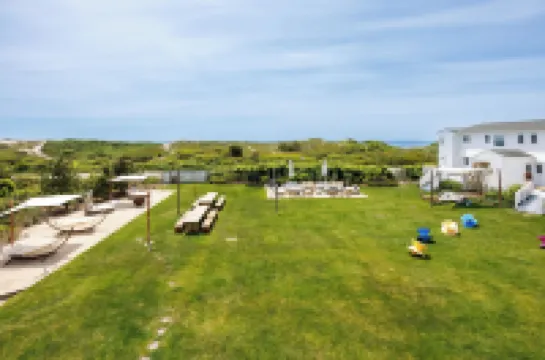 Hero Beach Club Hotels in 