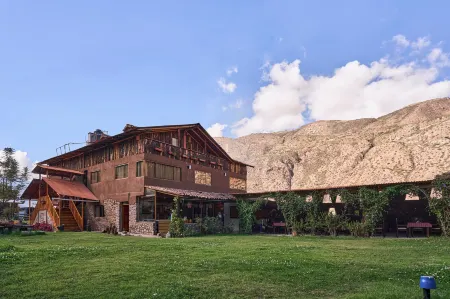 Piedra Wasi Ecolodge Urubamba Отели в г. Урубамба