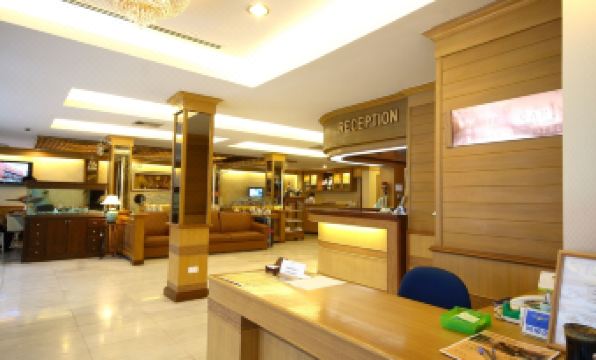 Wall Street Inn, Bangkok