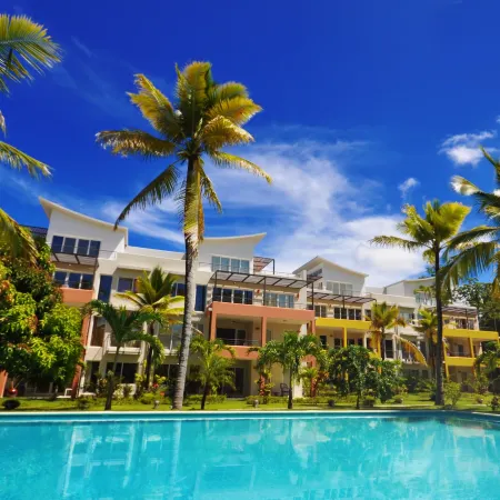 Infiniti Blu Luxury Ocean Front Condos
