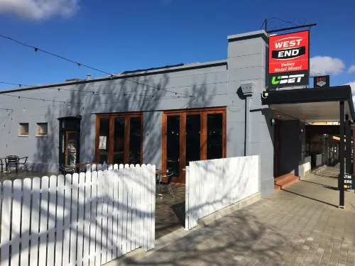 Valley Hotel Hotels in Tanunda