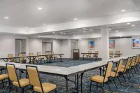 Hampton Inn Pawtucket Hotels in Lincoln