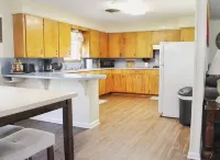 3/2 on 1 acre on main road close to Casinos, Restaurants & Plants!