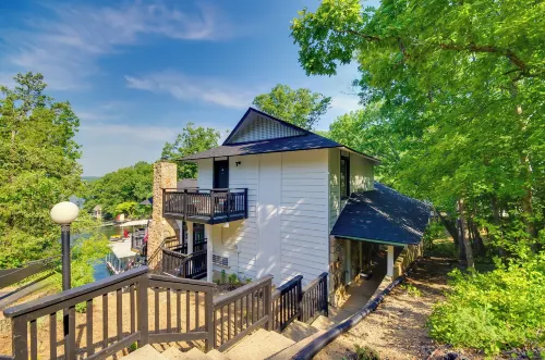 Dock, Boat Slip & View: Lakefront Tan-Tar-a Home! - Spa