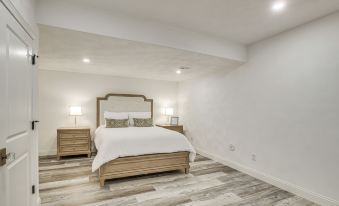 Walk to Mississippi River Grafton Townhome!