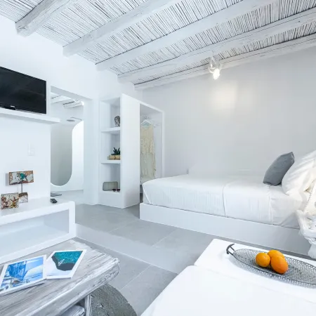 Milinon Suites