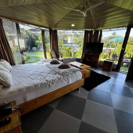 Toppers Corner-A Boutique Garden Resort