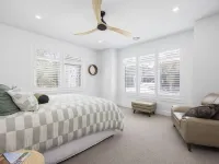 Saltwood Coastal Hamptons Luxe With Pool Hotels in Rye