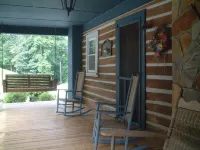 Cozy cabin in the foothills of North Carolina