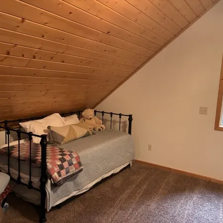 Cabin in the Pines surrounded by fun