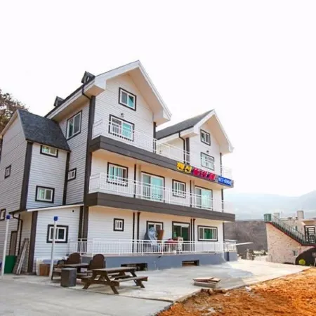 Anseong Pension Ddeulanche