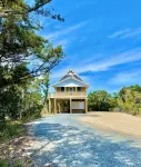 Charming 2-Bedroom, New Custom Home, Linens Provided, Walk to the Beach! - 4-Star