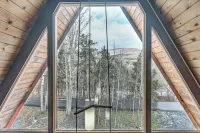 Charming Hunter A-Frame: Walk to Ski Lift! - 3-Star