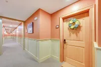 Ski-out Family Condo at Cranmore Mountain - 3-Star