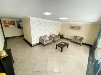 Pé Na Areia Praia Da Aviação