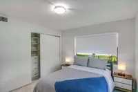 Delray Beach Getaway Minutes to Beach & More!