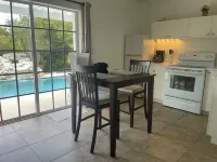 Palm Breeze Bay Cottage