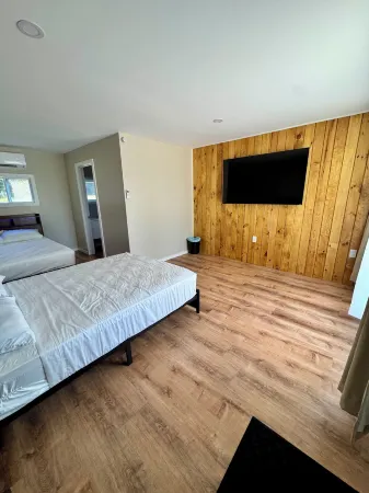 Cascade Inn Отели в г. Кин Вэлли