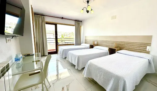 Hotel Sorbas - Homestays