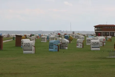 Apartment 1 "Roter Sand", 55sqm, near the beach, max. 2 persons