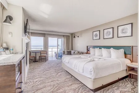 Beachfront Manor Hotel