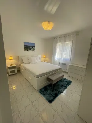 House for 4, just 3 min from marina and beach