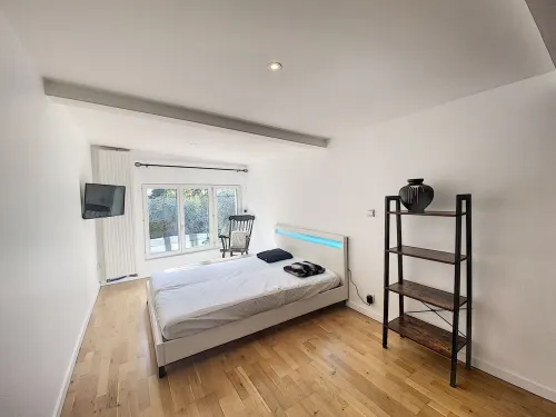 Magnificent 158m² loft in Caluire le bas, 10mm from Lyon 6,