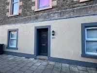 New Cosy Ground Floor Flat Hotels in 