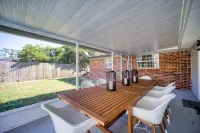 Heated Pool and Spa - Charming Escape