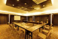DBEST HOTEL OTISTA Hotel a Astanaanyar